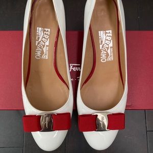 Ferragamo Vara Bow Heels